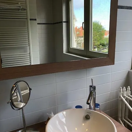 Apostrophe - Hotel De Haan