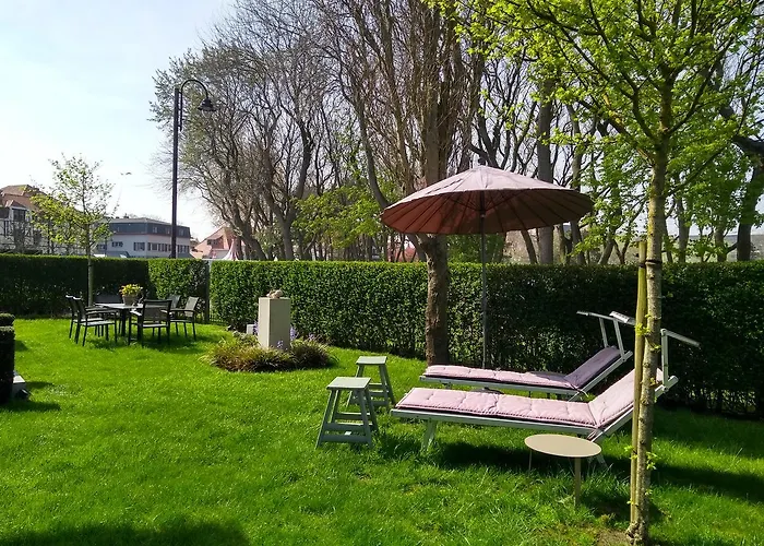 Apostrophe - 3* De Haan